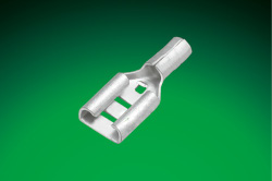 NON-INSULATED FEMALE LUG